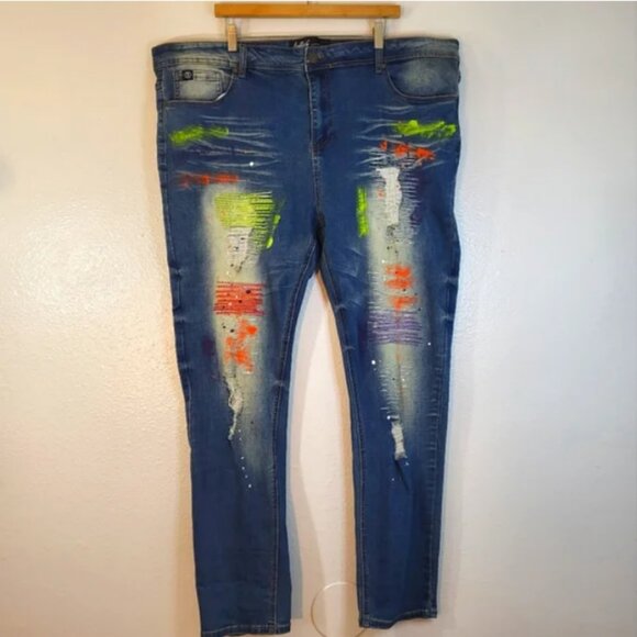 Switch Remarkable Slim Tapered Embroidered Distressed Painted Jeans - Picture 1 of 3